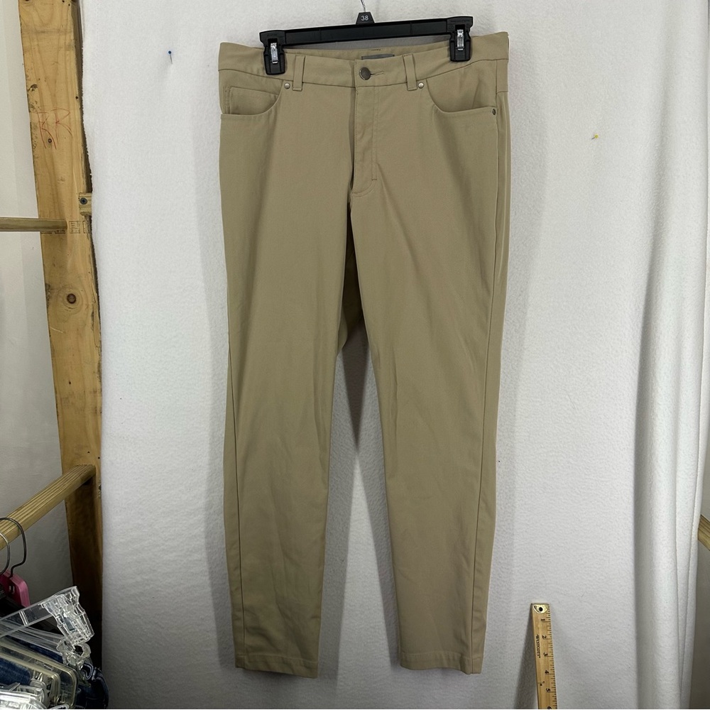 VRST Pants Mens 32x30‎ Limitless 4-Way Slim Fit Chino Tan